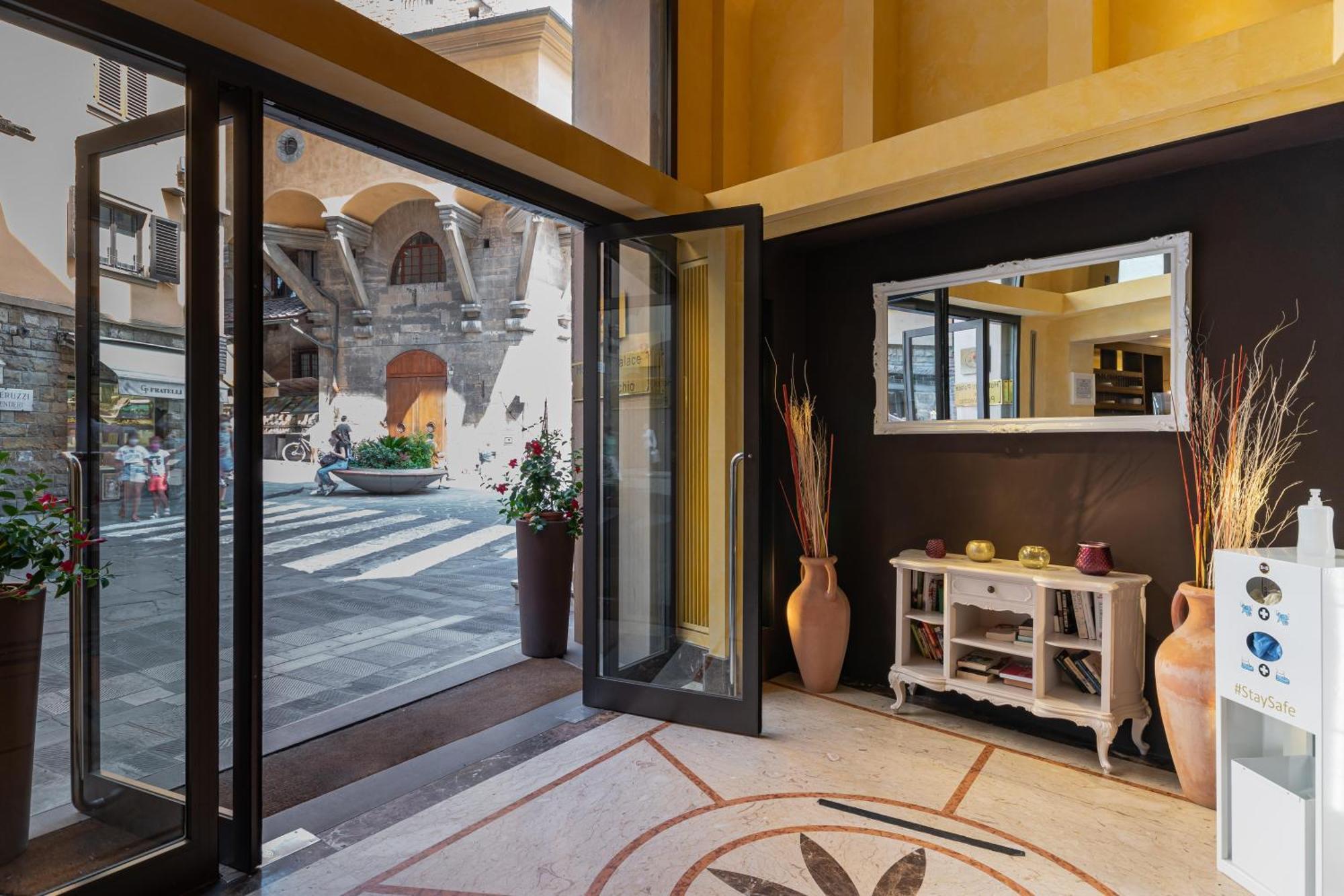B&B Hotel Firenze Pitti Palace al Ponte Vecchio Esterno foto