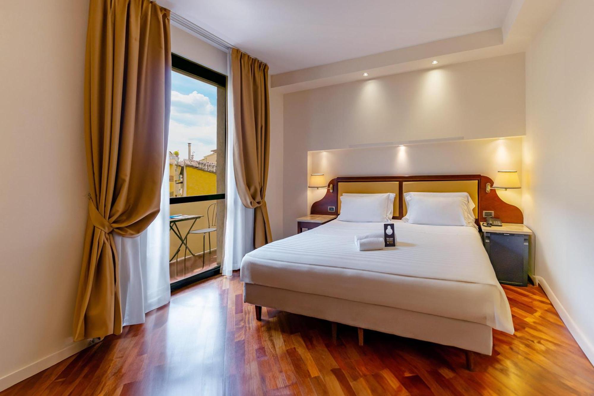 B&B Hotel Firenze Pitti Palace al Ponte Vecchio Esterno foto