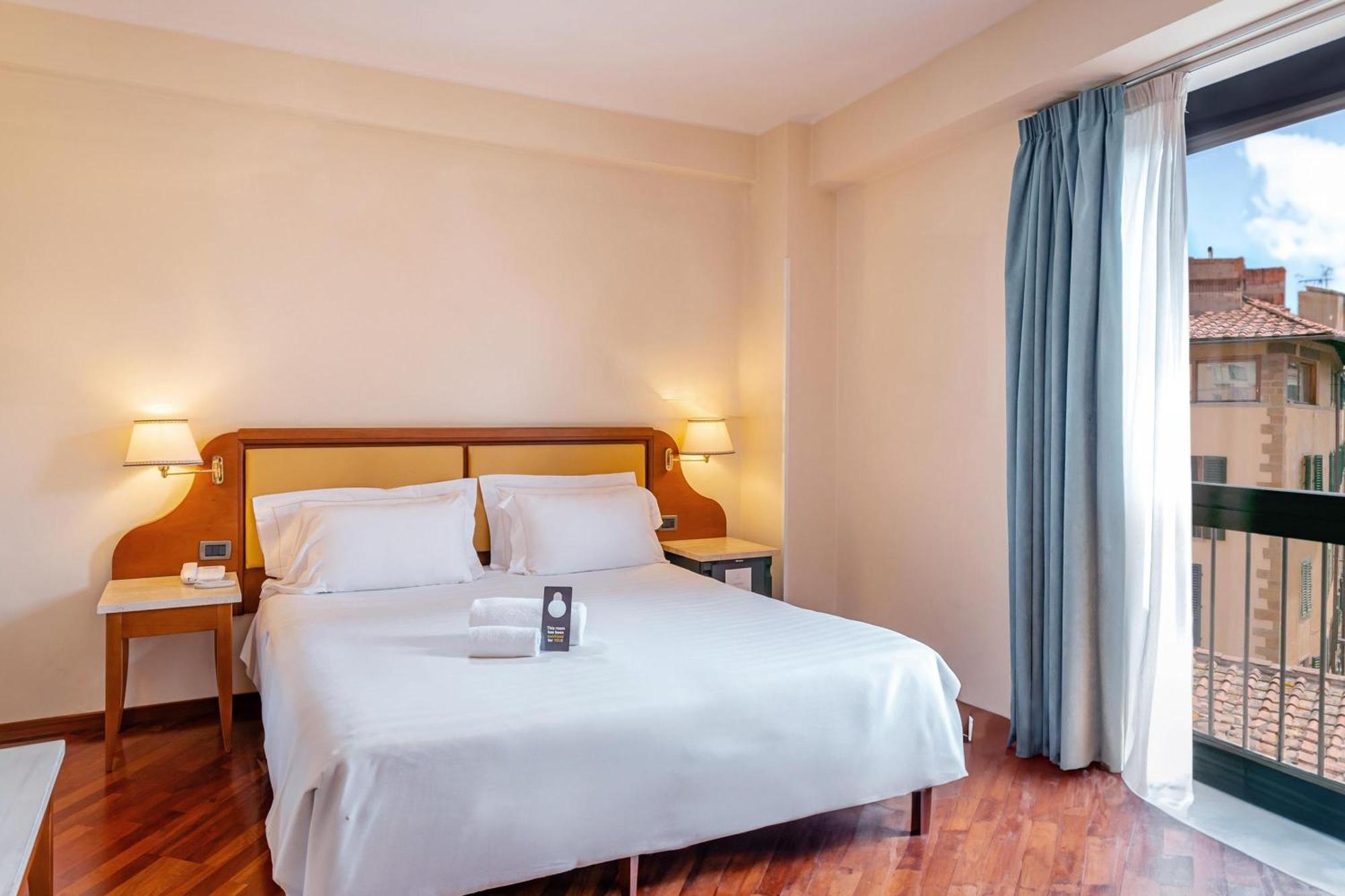 B&B Hotel Firenze Pitti Palace al Ponte Vecchio Esterno foto